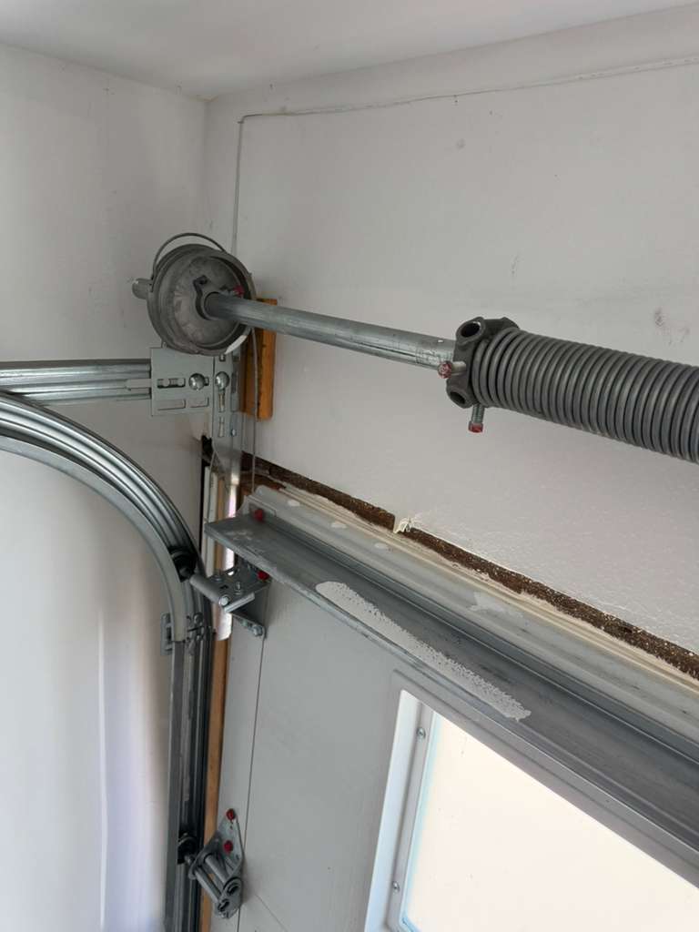 Torsion spring and cable drum system